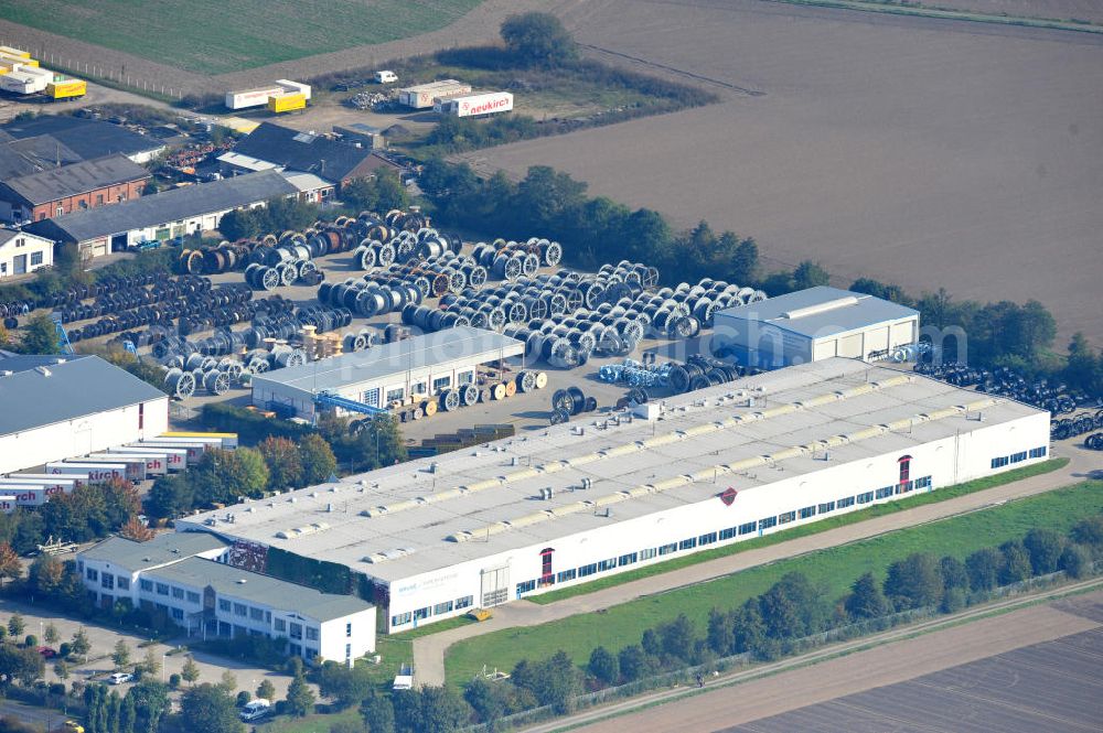 Wunstorf from the bird's eye view: Blick auf das Firmengelände der Firma BRUGG Rohrsysteme GmbH an der Adolf Oesterheld Str. 31 in 32515 Wunstorf. Das Unternehmen ist Spezialanbieter für Rohrsysteme zum Transport von Flüssigkeiten , Gasen und Wärme. Premises of the company in Brugg Pipe Systems Inc. in Wunstorf / Lower Saxony - Germany.