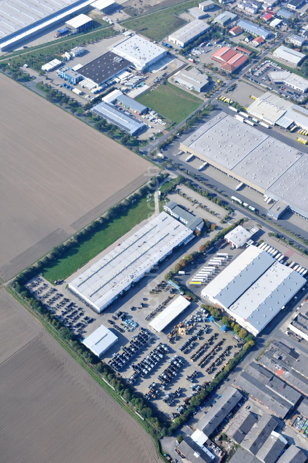 Wunstorf from above - Blick auf das Firmengelände der Firma BRUGG Rohrsysteme GmbH an der Adolf Oesterheld Str. 31 in 32515 Wunstorf. Das Unternehmen ist Spezialanbieter für Rohrsysteme zum Transport von Flüssigkeiten , Gasen und Wärme. Premises of the company in Brugg Pipe Systems Inc. in Wunstorf / Lower Saxony - Germany.