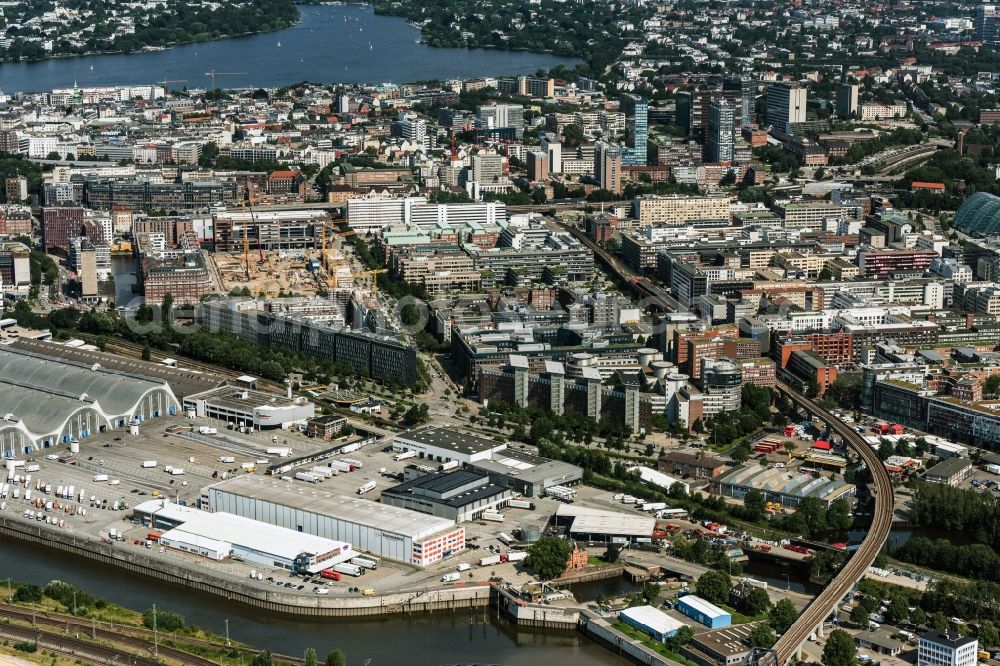 Hamburg from above - Company grounds and facilities of Firma Jungheinrich in Hamburg, Germany