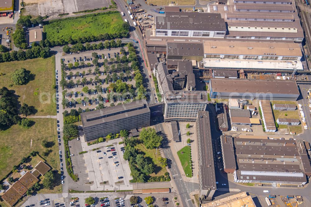 Aerial photograph Duisburg - Company grounds and facilities of Firma Siemens Energy Global GmbH & Co. KG on street Werthauser Strasse in the district Hochfeld in Duisburg at Ruhrgebiet in the state North Rhine-Westphalia, Germany