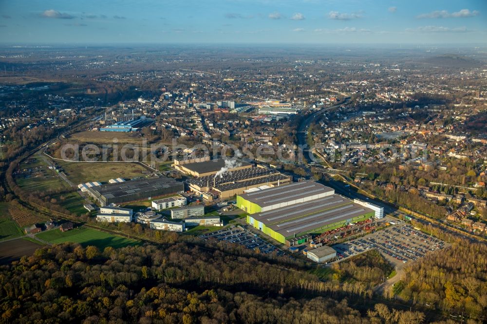 Oberhausen from the bird's eye view: Company grounds and facilities of GHH Rand and MAN Diesel & Turbo in autumnal Oberhausen in the state of North Rhine-Westphalia