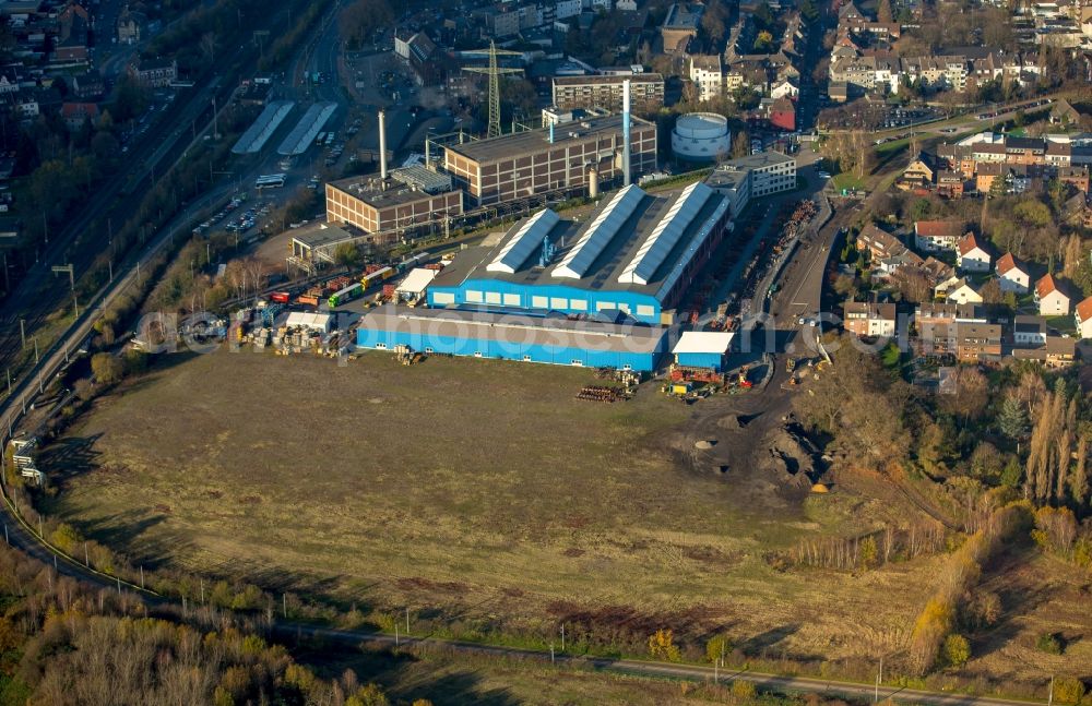 Oberhausen from above - Company grounds and facilities of GHH Radsatz in the autumnal Sterkrade part of Oberhausen in the state of North Rhine-Westphalia