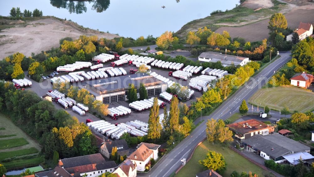 Aerial image Neuwied - Company premises of the Hamm-Silo-Transportgesellschaft-mbH in the state Rhineland-Palatinate, Germany