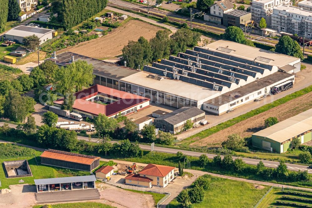 Aerial image Riegel am Kaiserstuhl - Company grounds and facilities of lackiercenter-schultis in Riegel am Kaiserstuhl in the state Baden-Wurttemberg, Germany