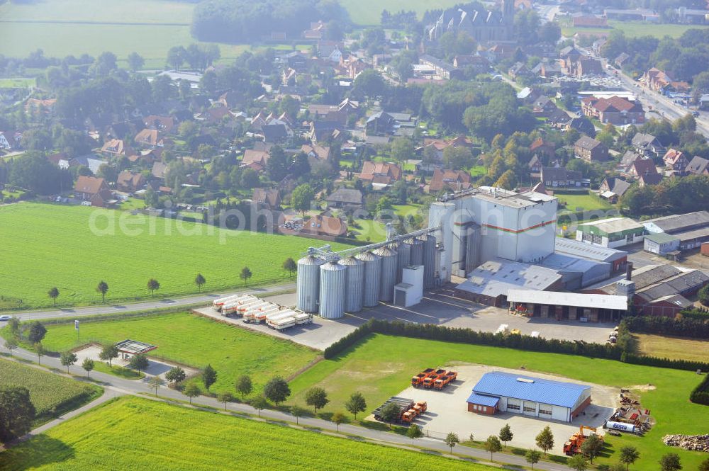 Bawinkel from above - Blick auf das Firmengelände des Landhandels und Kraftfutterwerk der Tihen GmbH & Co KG in Bawinkel / Niedersachsen. Die Marke TIBA Kraftfutter ist in der deutschen und europäischen Tierzucht und Landwirtschaft weit verbreitet. Premises of Tihen GmbH & Co KG in Bawinkel / Lower Saxony. The brand TIBA feed is in the German and European animal breeding and farming is widespread.