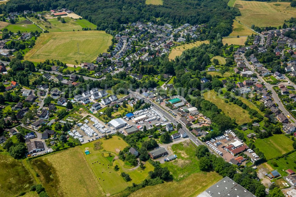 Aerial image Mülheim an der Ruhr - Premises of McRent Rhein-Ruhr GmbH with corporate buildings and parking in Muelheim an der Ruhr in North Rhine-Westphalia, Germany