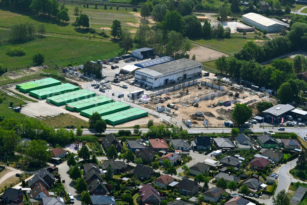 Bernau from the bird's eye view: Company grounds and facilities of Mobile Bauten Lehmann on street Ruednitzer Chaussee in Bernau in the state Brandenburg, Germany