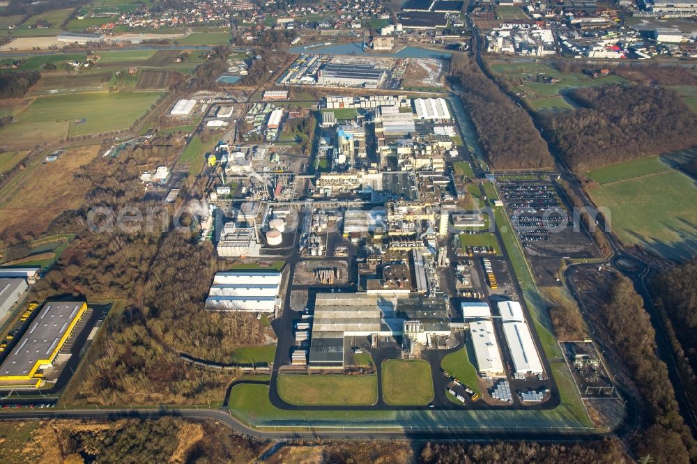 Hamm from above - Company grounds and facilities of Du Pont de Nemours (Deutschland) GmbH in Hamm in the state North Rhine-Westphalia