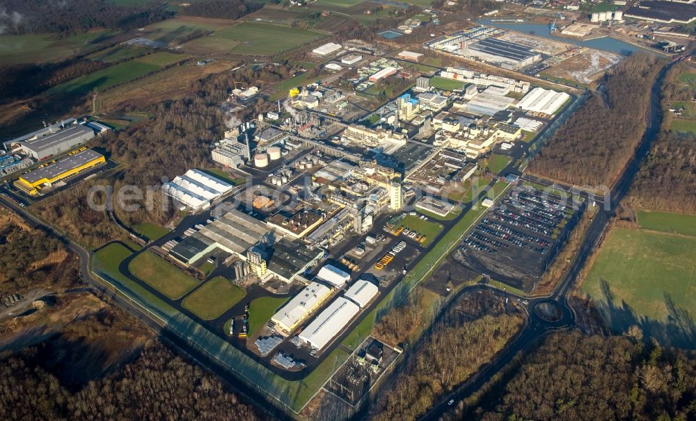 Hamm from the bird's eye view: Company grounds and facilities of Du Pont de Nemours (Deutschland) GmbH in Hamm in the state North Rhine-Westphalia