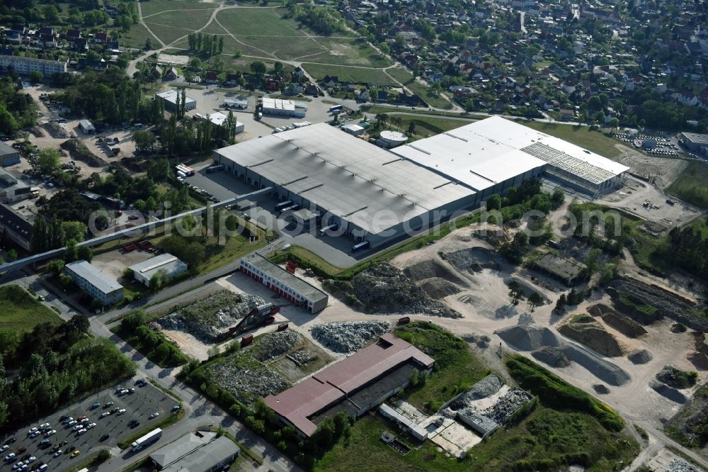 Fürstenwalde/Spree from above - Industrial and commercial area of R F L Reifen-Felgen-Logistik Speditions- und Lager GmbH on Traenkestrasse - Langewahler Strassein Fuerstenwalde/Spree in the state Brandenburg