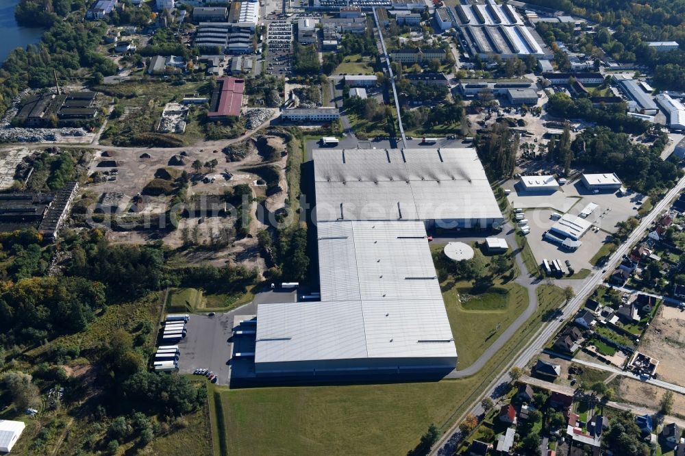 Fürstenwalde/Spree from above - Industrial and commercial area of R F L Reifen-Felgen-Logistik Speditions- und Lager GmbH on Traenkestrasse - Langewahler Strassein Fuerstenwalde/Spree in the state Brandenburg