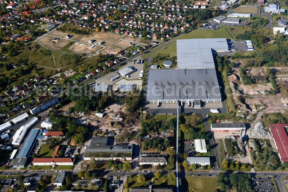 Aerial image Fürstenwalde/Spree - Industrial and commercial area of R F L Reifen-Felgen-Logistik Speditions- und Lager GmbH on Traenkestrasse - Langewahler Strassein Fuerstenwalde/Spree in the state Brandenburg