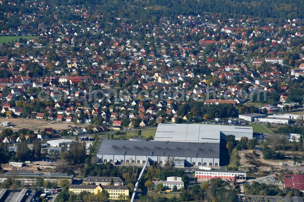 Fürstenwalde/Spree from the bird's eye view: Industrial and commercial area of R F L Reifen-Felgen-Logistik Speditions- und Lager GmbH on Traenkestrasse - Langewahler Strassein Fuerstenwalde/Spree in the state Brandenburg