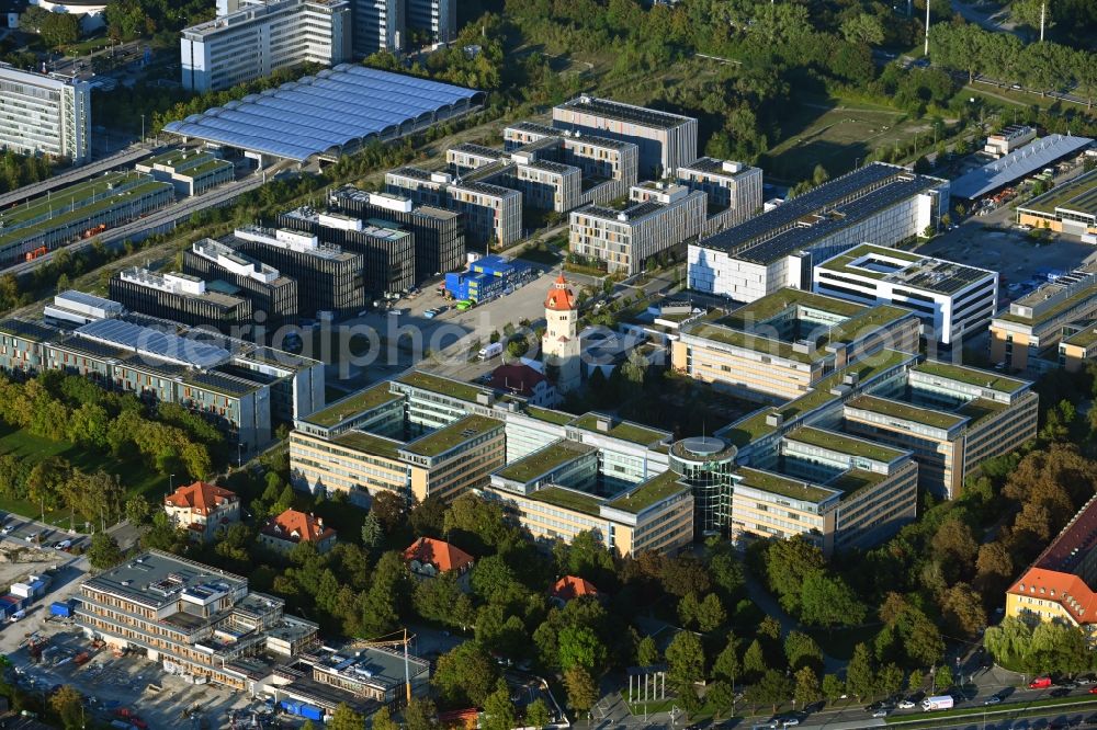 München from the bird's eye view: Company grounds and facilities of Stadtwerke Muenchen GmbH in Munich in the state Bavaria