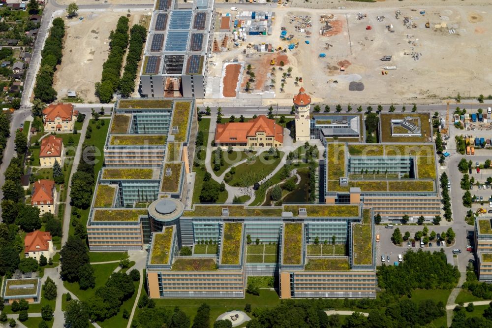 München from the bird's eye view: Company grounds and facilities of Stadtwerke Muenchen GmbH in Munich in the state Bavaria