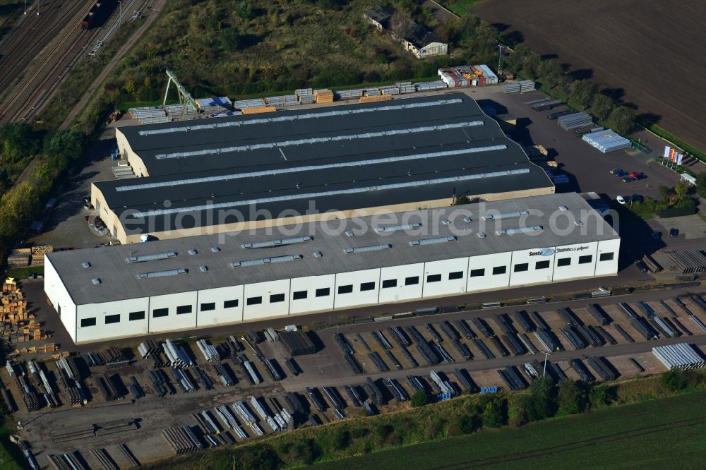 Könnern from the bird's eye view: Premises of the steel profile manufacturer SOSTA Stainless GmbH at the Wind Rose in Koennern in Saxony-Anhalt