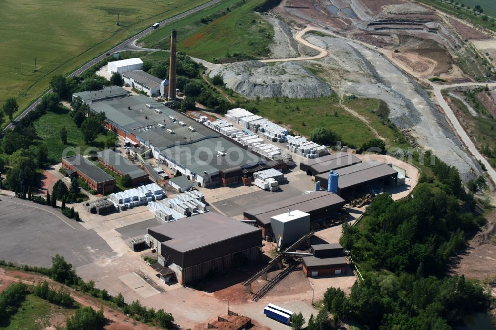 Aerial image Baalberge - Company grounds and facilities of Wienerberger Ziegelindustrie GmbH in Baalberge in the state Saxony-Anhalt