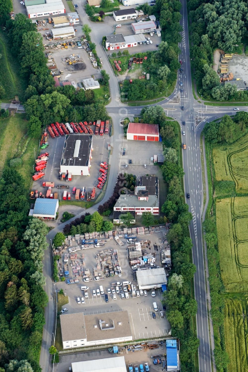 Aerial image Stade - Company grounds and facilities of XERVON GmbH and of BUCHEN UmweltService GmbH in Stade in the state Lower Saxony, Germany