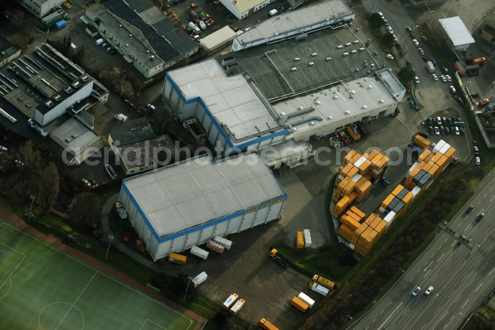 Aerial photograph Berlin - Company grounds and facilities of Zapf Umzuege on Nobelstrasse in Berlin in Germany