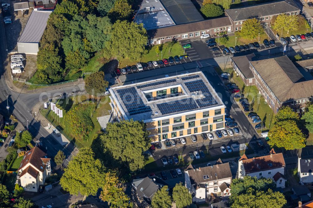 Aerial image Wanne-Eickel - Company grounds and facilities of Heitkamp Unternehmensgruppe on street Wilhelmstrasse in Wanne-Eickel at Ruhrgebiet in the state North Rhine-Westphalia, Germany