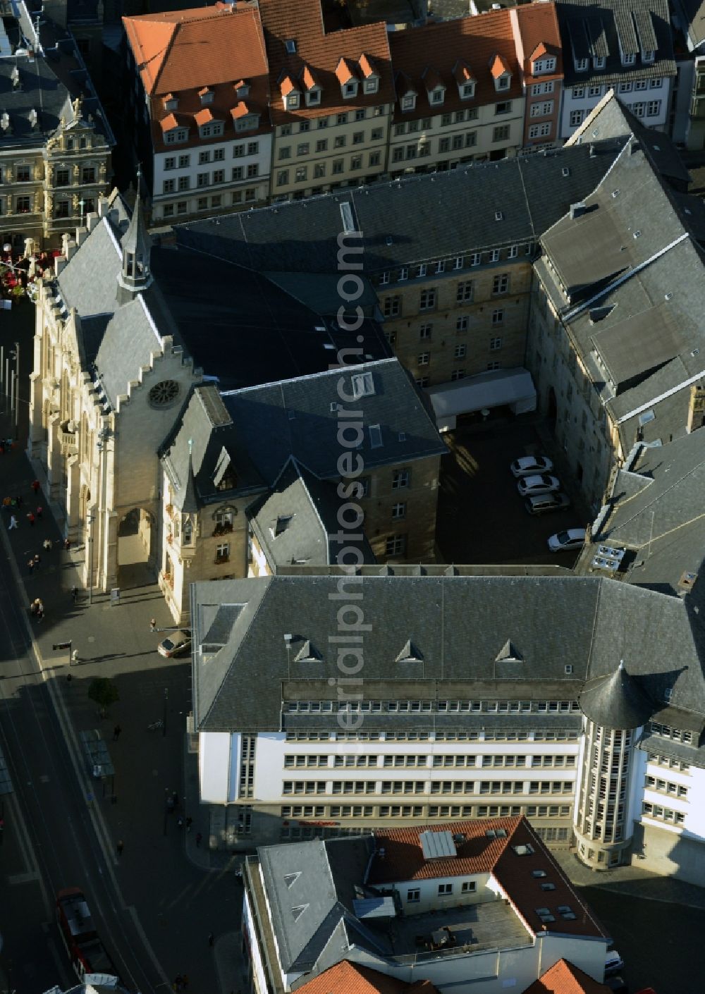 Aerial photograph Erfurt - Town Hall building of the city administration in Erfurt in the state Thuringia