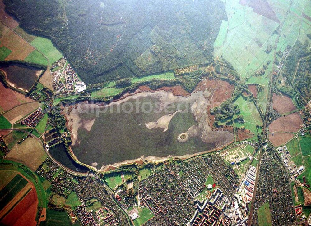 Torgau / Sachsen from the bird's eye view: Fischzuchteichanlagen auf dem Großen Teich in Torgau / Sachsen (Ausschnitt mit 35mm Optik aus 9800 ft MSL).