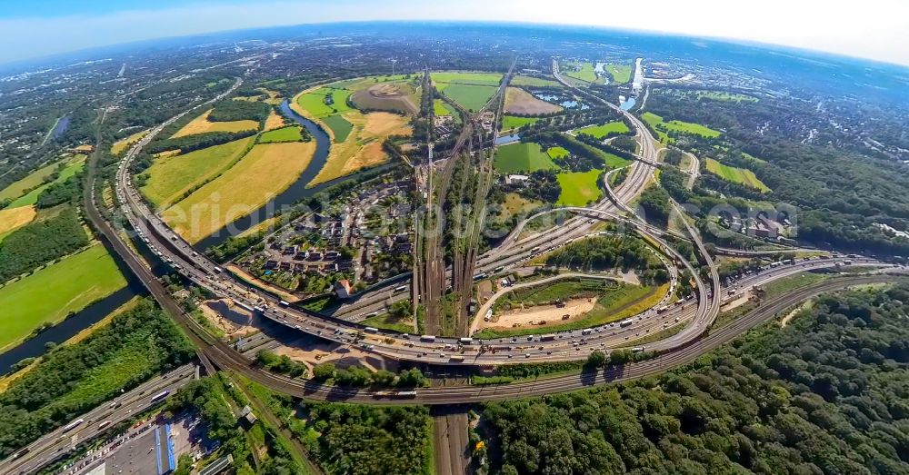 Duisburg from the bird's eye view: Fisheye perspective traffic flow at the intersection- motorway A 3 Kaiserberg in Duisburg at Ruhrgebiet in the state North Rhine-Westphalia, Germany