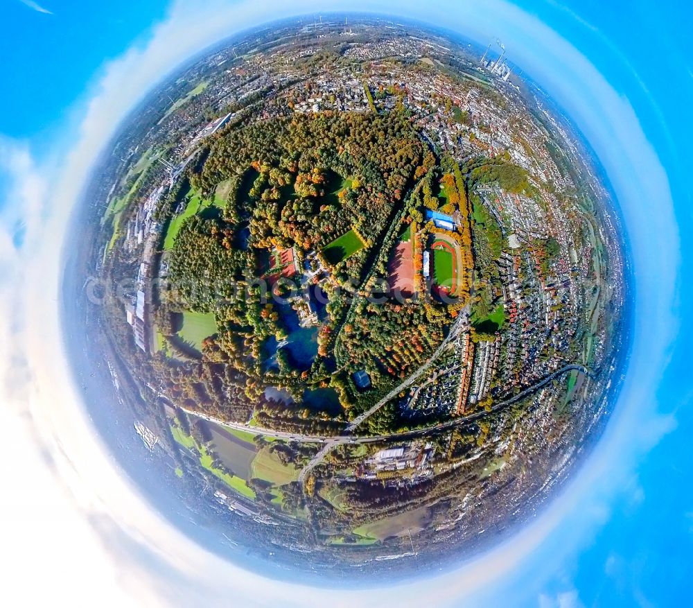 Gladbeck from the bird's eye view: Fisheye perspective ensemble of sports grounds of Sportstadions Vestische Kampfbahn and dem Freibad Gladbeck in Gladbeck at Ruhrgebiet in the state North Rhine-Westphalia, Germany