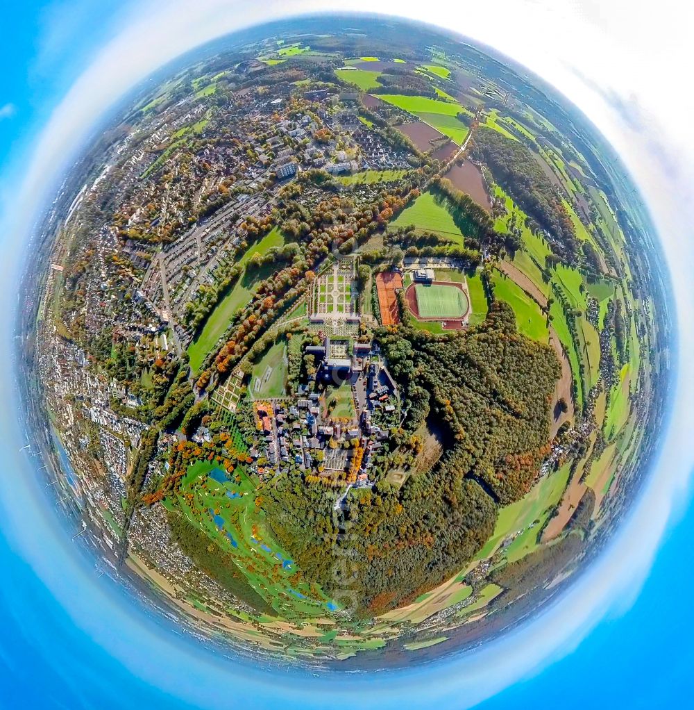 Aerial image Kamp-Lintfort - Fisheye perspective grounds of the Golf course at Golfclub Am Kloster-Kamp e.V. on Kirchstrasse in the district Niersenbruch in Kamp-Lintfort at Ruhrgebiet in the state North Rhine-Westphalia, Germany