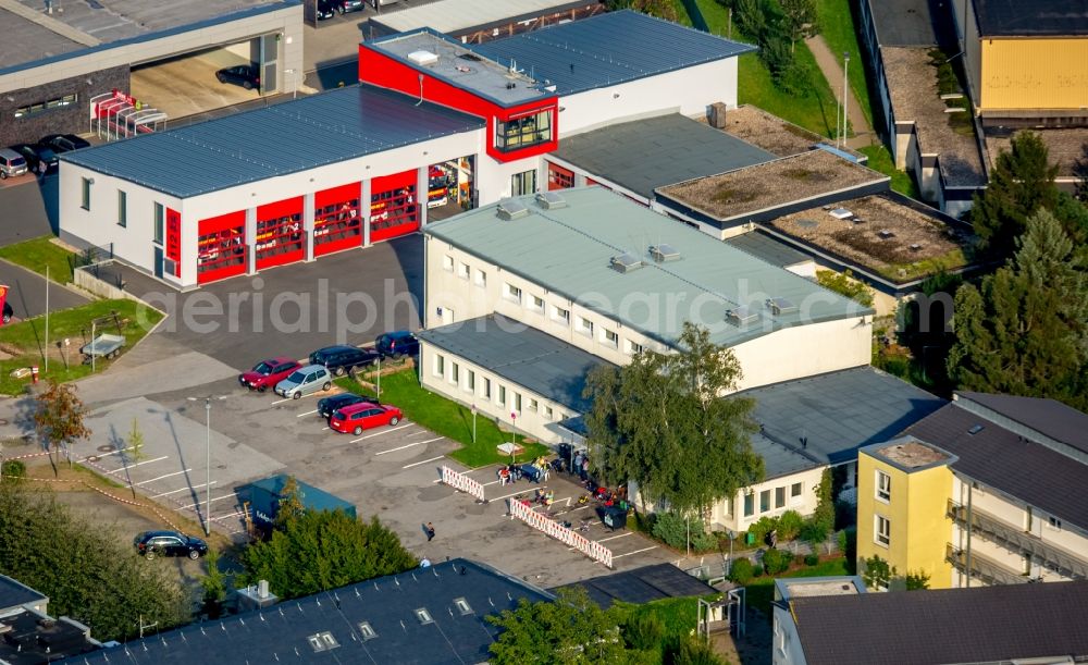 Sprockhövel from the bird's eye view: Refugee hostel in a sports hall at the new location of the fire department in Sprockhoevel in the state North Rhine-Westphalia