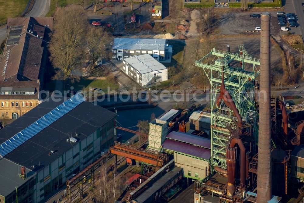 Hattingen from above - Refugee - buildings and containers in the industrial area of Heinrichshuette in Hattingen in the state of North Rhine-Westphalia