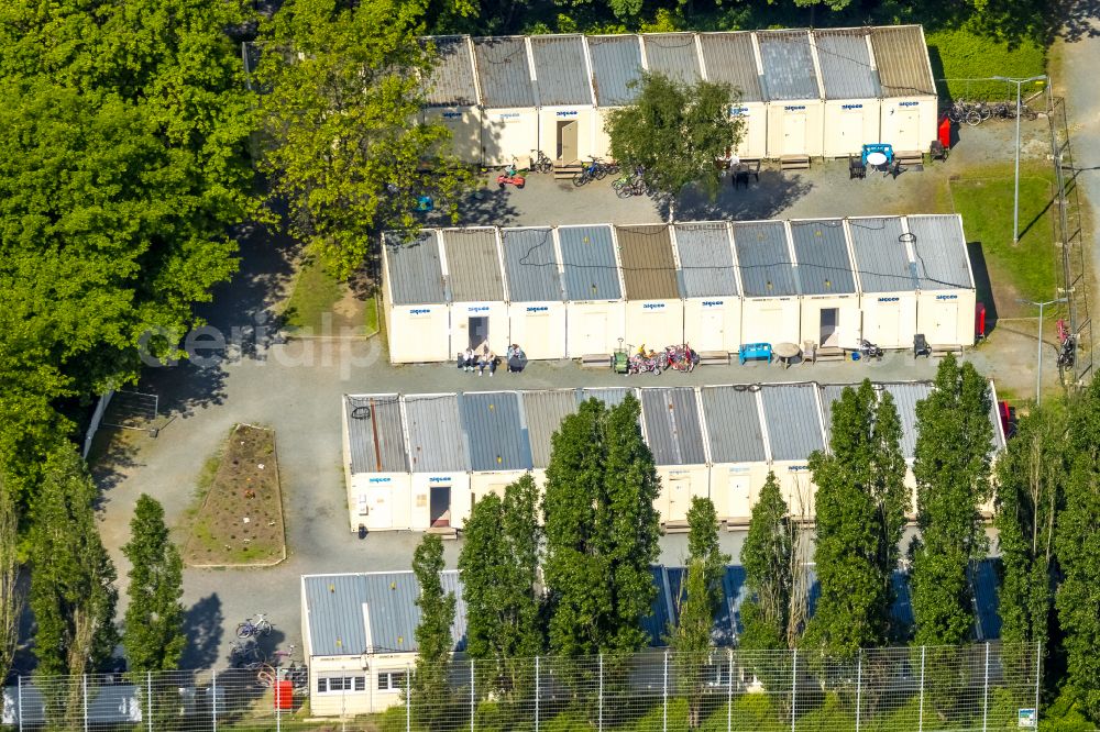 Bottrop from above - Container settlement as temporary shelter and reception center for refugees on street Am Tollstock in Bottrop at Ruhrgebiet in the state North Rhine-Westphalia, Germany