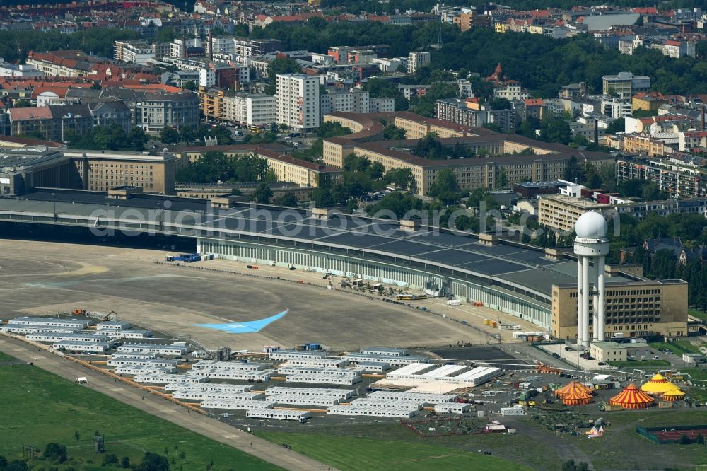 Aerial photograph Berlin - Container settlement as temporary shelter and reception center for refugees on Columbiadamm in the district Tempelhof in Berlin, Germany