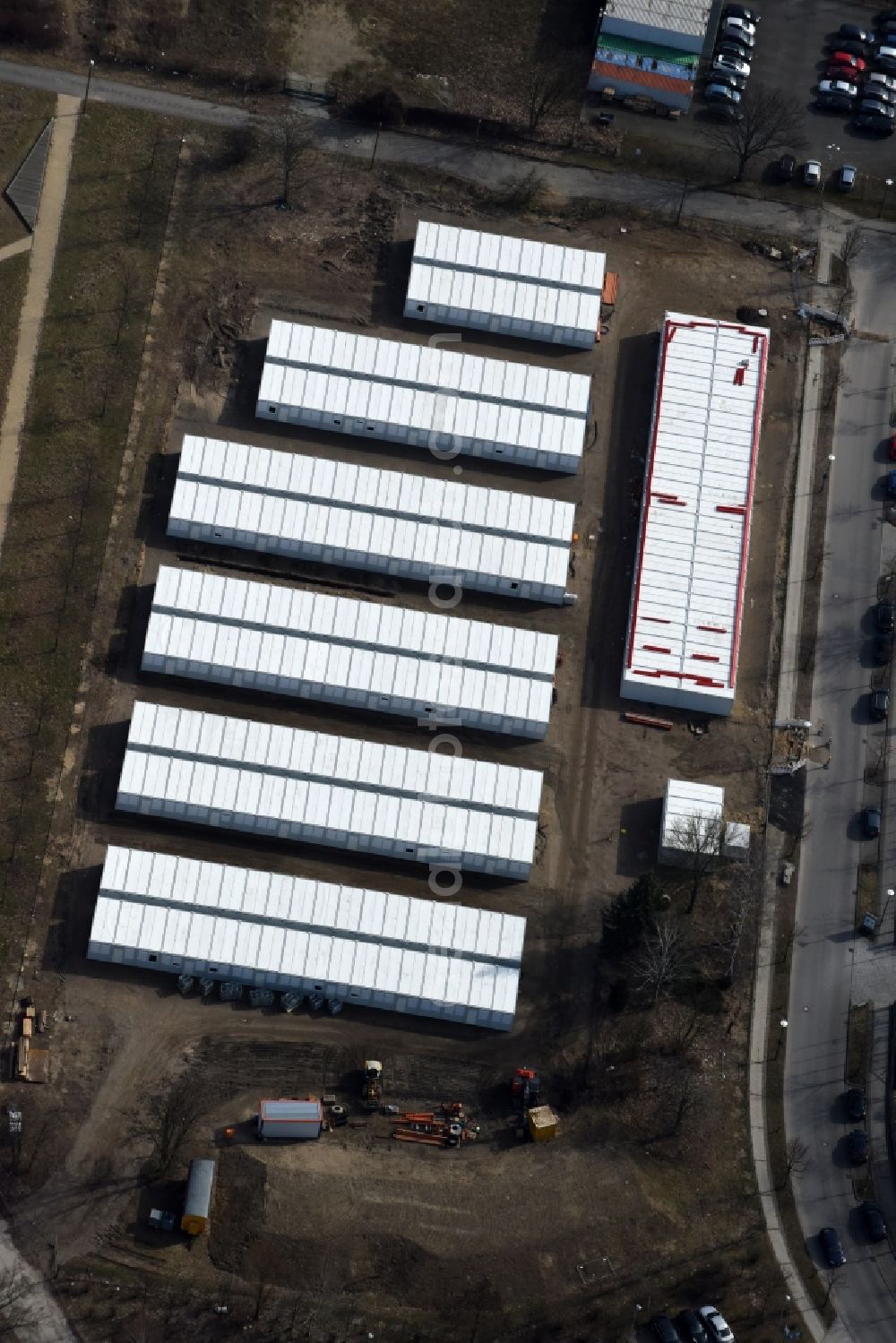 Aerial photograph Berlin - Container settlement as temporary shelter and reception center for refugees Dingolfinger Strasse - Walsheimer Strasse in the district Biesdorf in Berlin