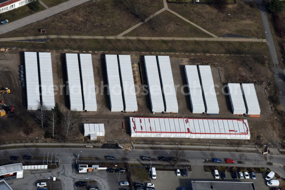 Aerial photograph Berlin - Container settlement as temporary shelter and reception center for refugees Dingolfinger Strasse - Walsheimer Strasse in the district Biesdorf in Berlin