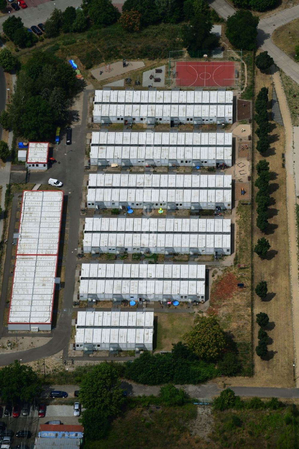 Berlin from above - Container settlement as temporary shelter and reception center for refugees Dingolfinger Strasse - Walsheimer Strasse in the district Biesdorf in Berlin