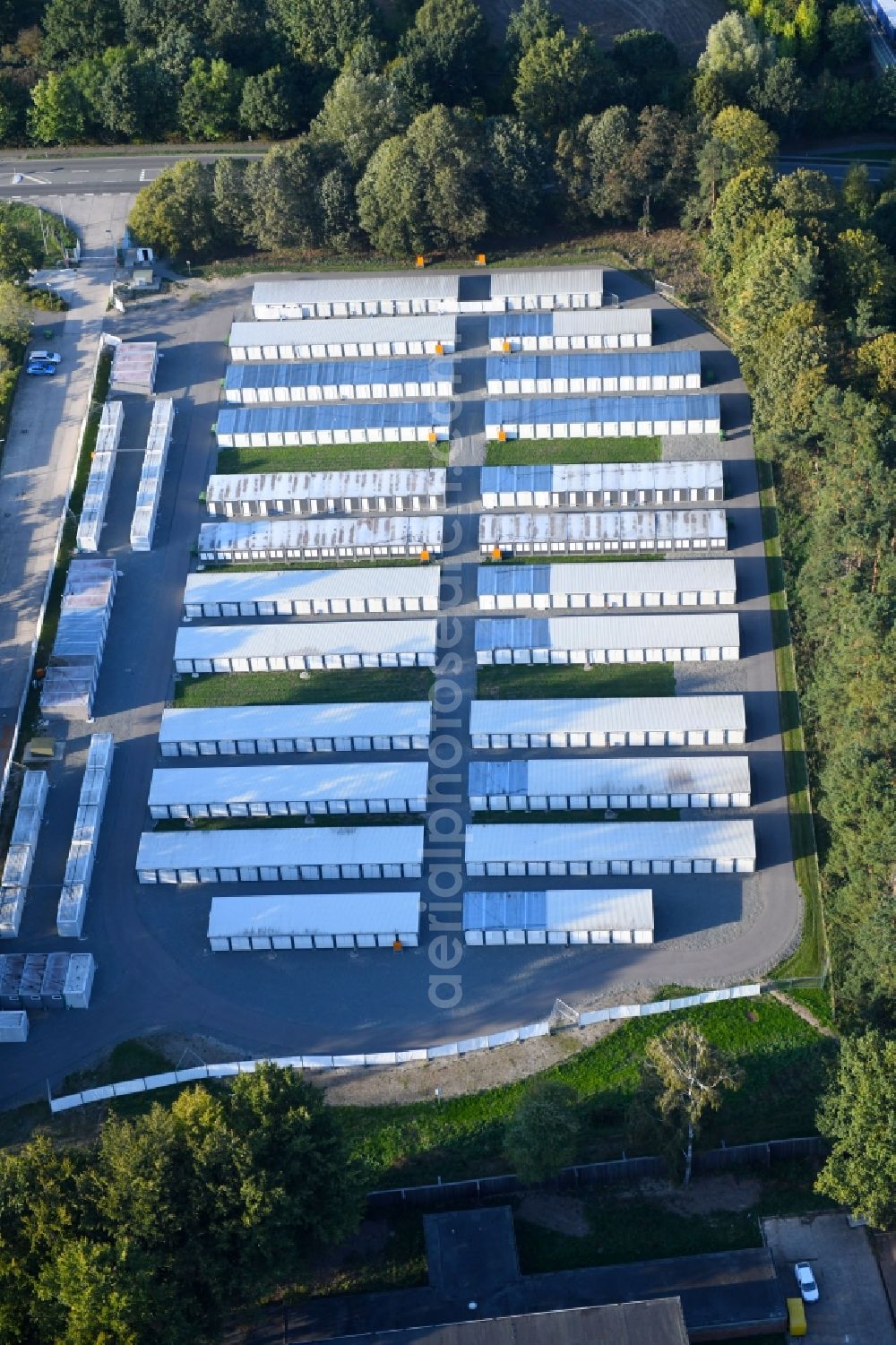 Aerial photograph Bad Segeberg - Container settlement as temporary shelter and reception center for refugees along the Leopardstrasse in Bad Segeberg in the state Schleswig-Holstein, Germany