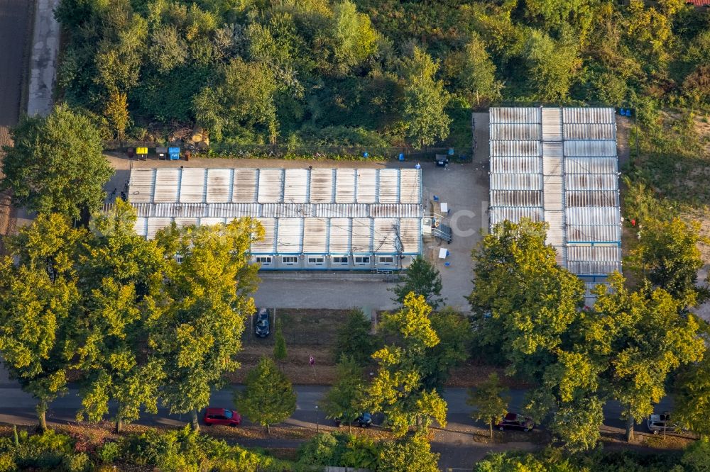 Aerial photograph Gladbeck - Container settlement as temporary shelter and reception center for refugees Im Linnerott in Gladbeck in the state North Rhine-Westphalia