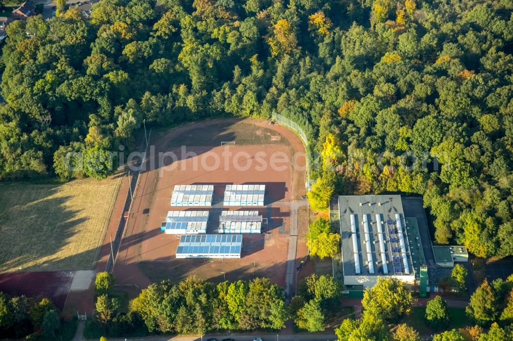 Aerial image Gladbeck - Container settlement as temporary shelter and reception center for refugees at the sports ground of the Ingeborg Drewitz Gesamtschule in Gladbeck in the state North Rhine-Westphalia