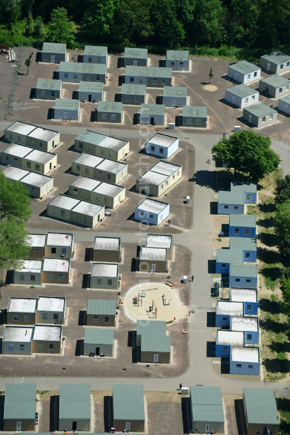 Aerial image Herrenkrug - Container settlement as temporary shelter and reception center for refugees in Herrenkrug in Magdeburg in the state Saxony-Anhalt, Germany