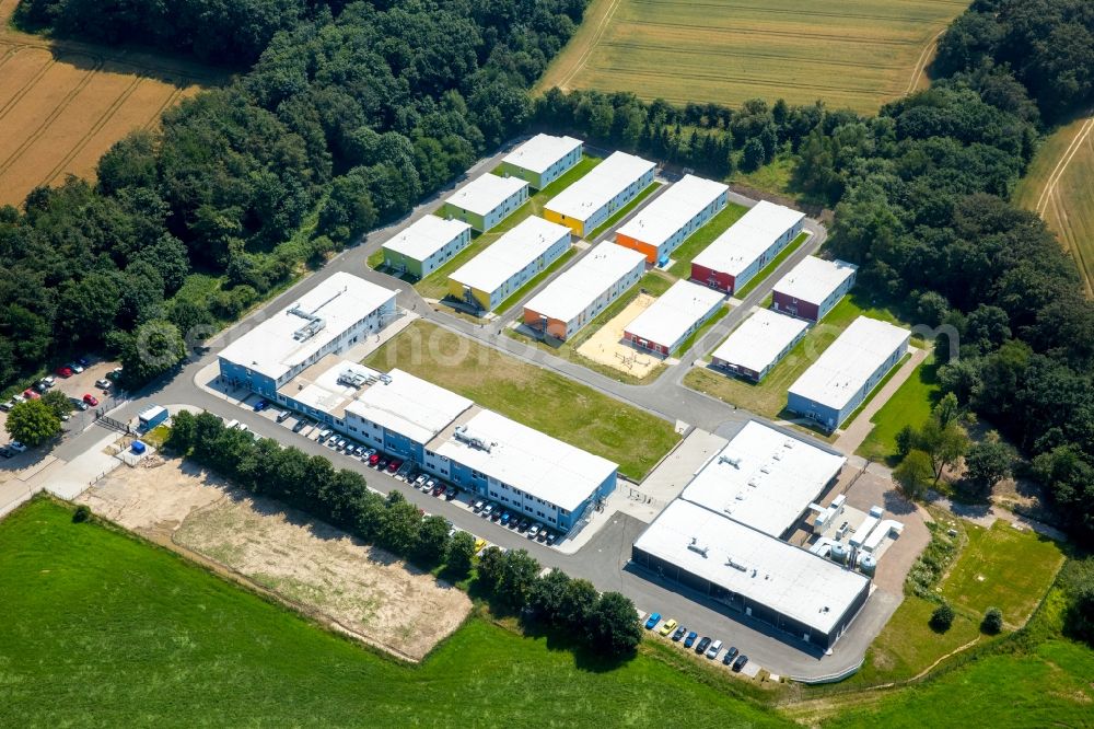 Aerial photograph Essen - Container settlement as temporary shelter and reception center for refugees destrict Heidhausen in Essen in the state North Rhine-Westphalia