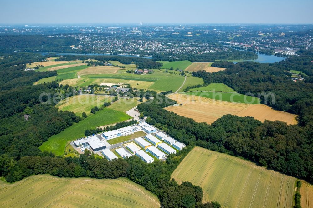 Aerial photograph Essen - Container settlement as temporary shelter and reception center for refugees destrict Heidhausen in Essen in the state North Rhine-Westphalia