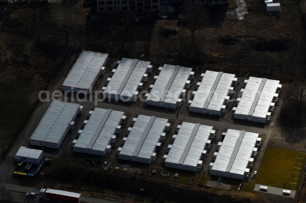 Berlin from above - Container settlement as temporary shelter and reception center for refugees Zossener Strasse in the district Hellersdorf in Berlin