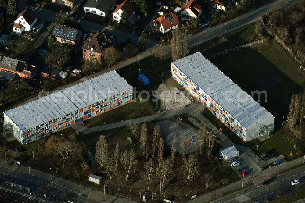 Berlin from the bird's eye view: Refugee - buildings am Blumberger Damm im Stadtteil Marzahn in Berlin in Germany