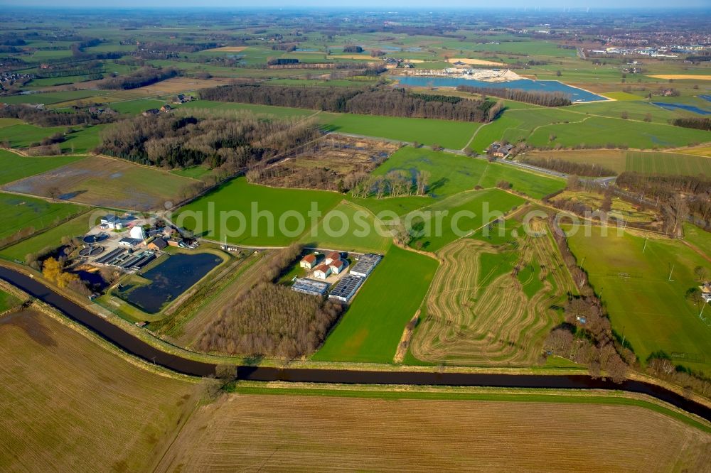 Isselburg from the bird's eye view: Refugee - buildings Am Wasserwerk in Isselburg in the state North Rhine-Westphalia