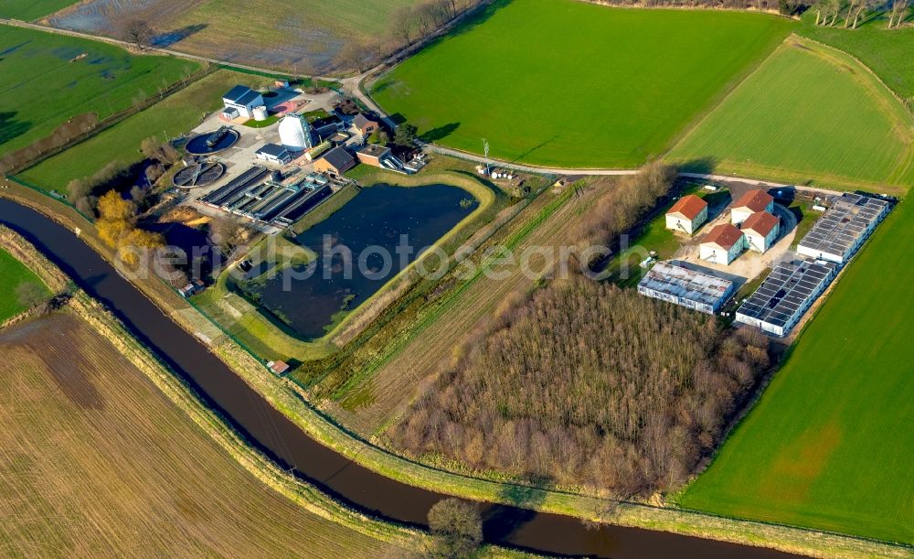 Aerial photograph Isselburg - Refugee - buildings Am Wasserwerk in Isselburg in the state North Rhine-Westphalia