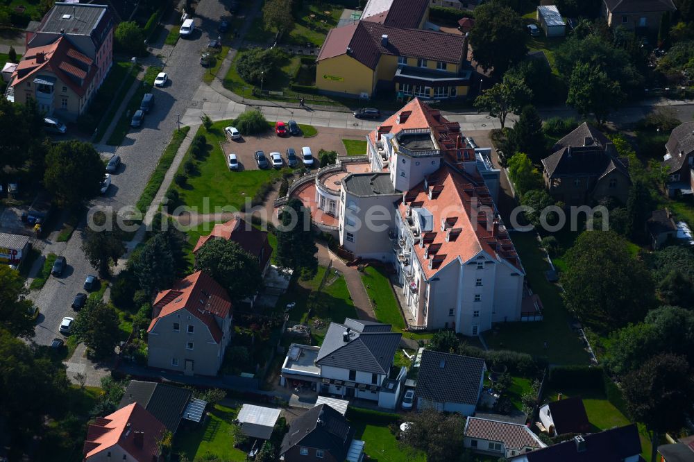 Aerial photograph Berlin - Refugee - buildings on Muensterberger Weg in the district Kaulsdorf in Berlin, Germany