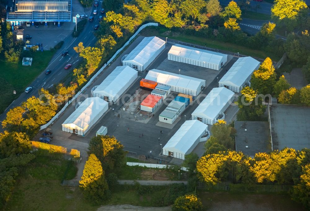 Essen from the bird's eye view: Refugee - buildings on Planckstrasse in Essen in the state North Rhine-Westphalia