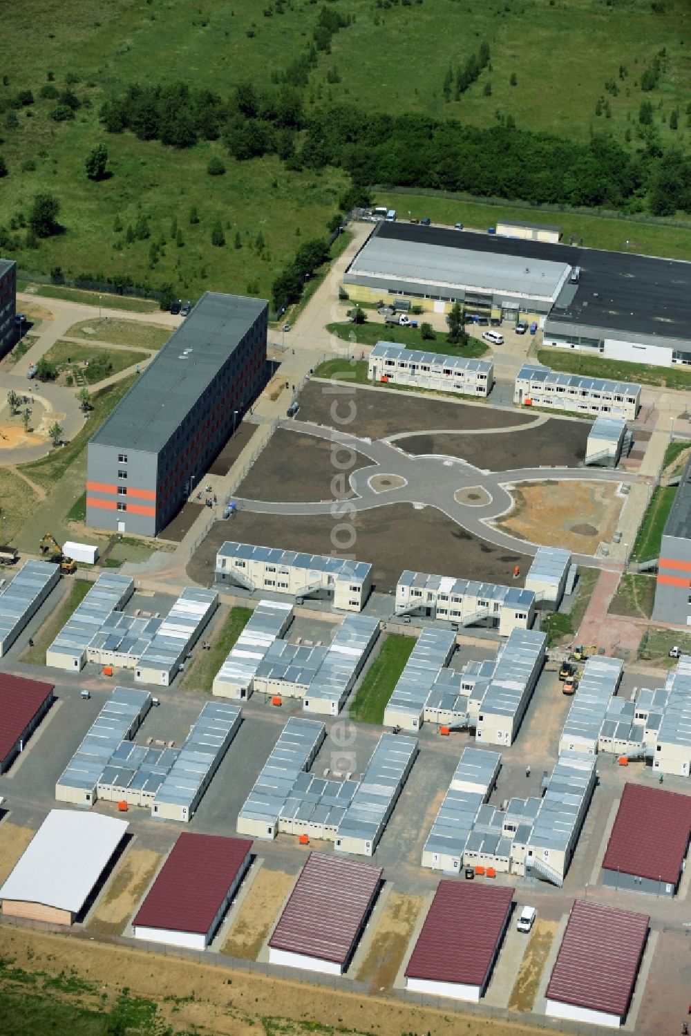 Aerial photograph Halberstadt - Refugee - buildings Zentrale Anlaufstelle fuer Asylbewerber on Friedrich-List-Strasse in Halberstadt in the state Saxony-Anhalt