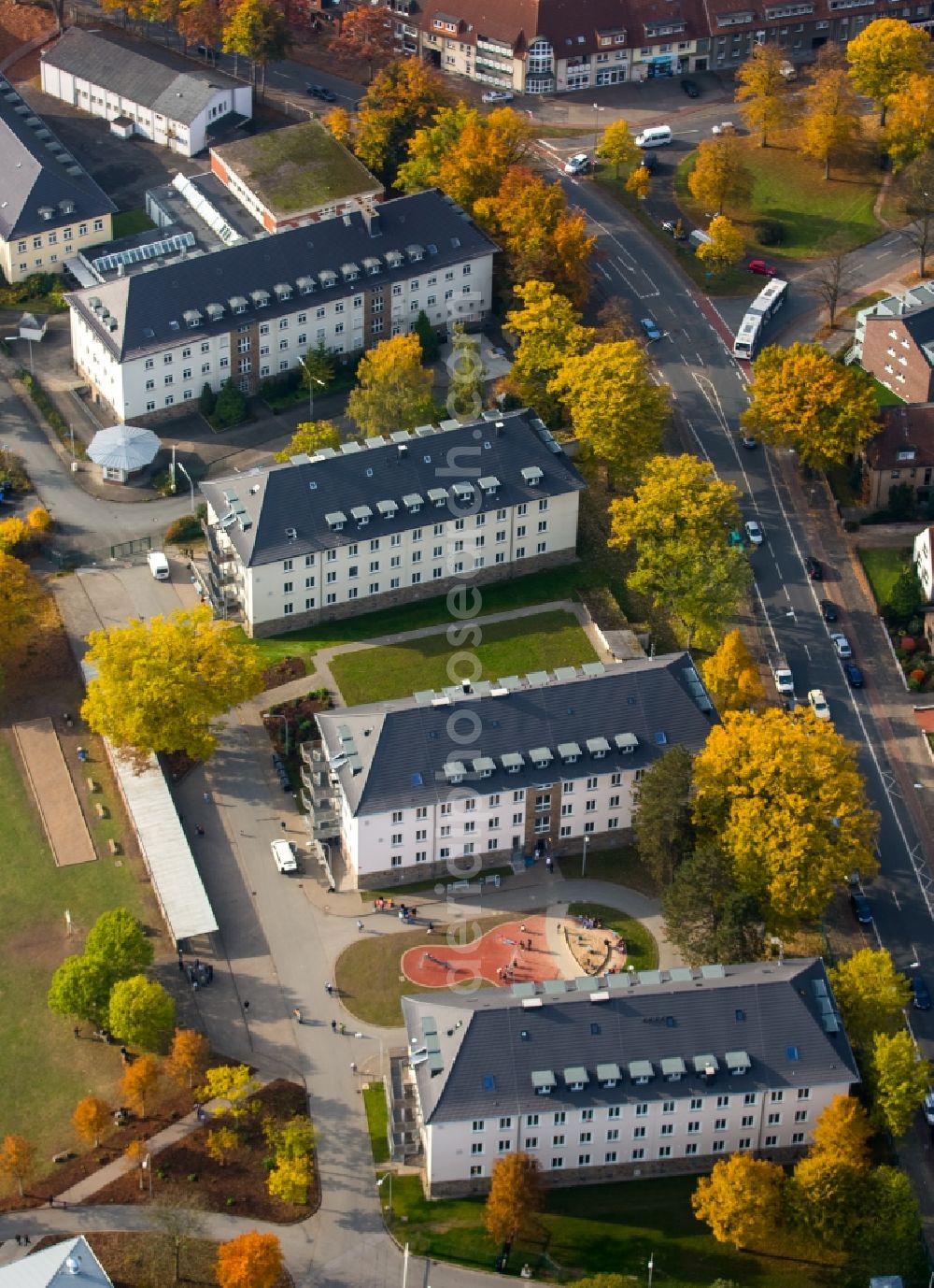 Hamm from above - Refugee - buildings Zentrale Unterbringungseinheit fuer Fluechtlinge (ZUE) in Hamm in the state North Rhine-Westphalia